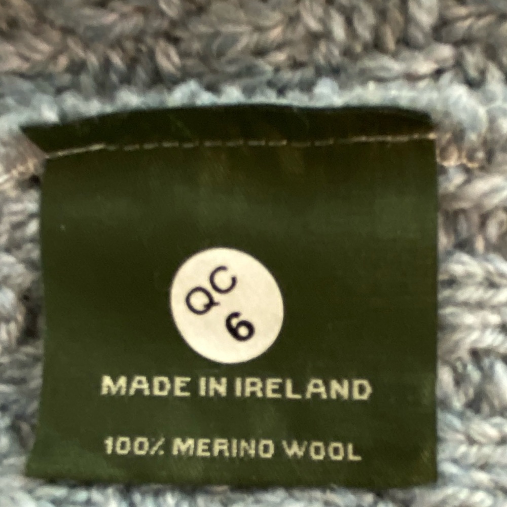 Aran Ireland Merino Wool Cable Knit Cardigan XS - Picture 9 of 10